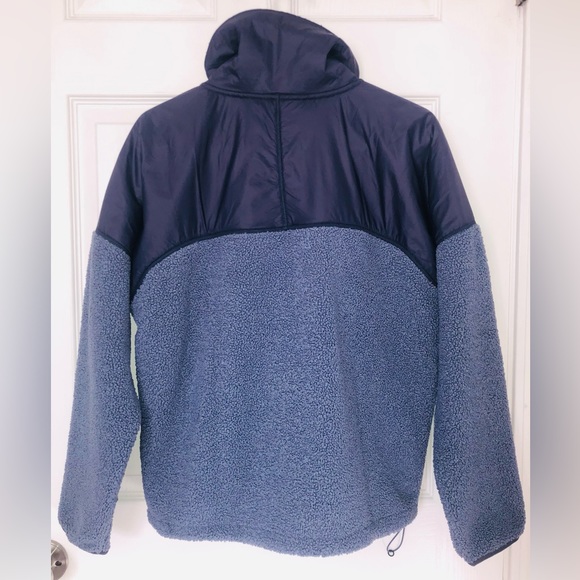 Under Armour women’s jacket (XS) - Picture 9 of 13